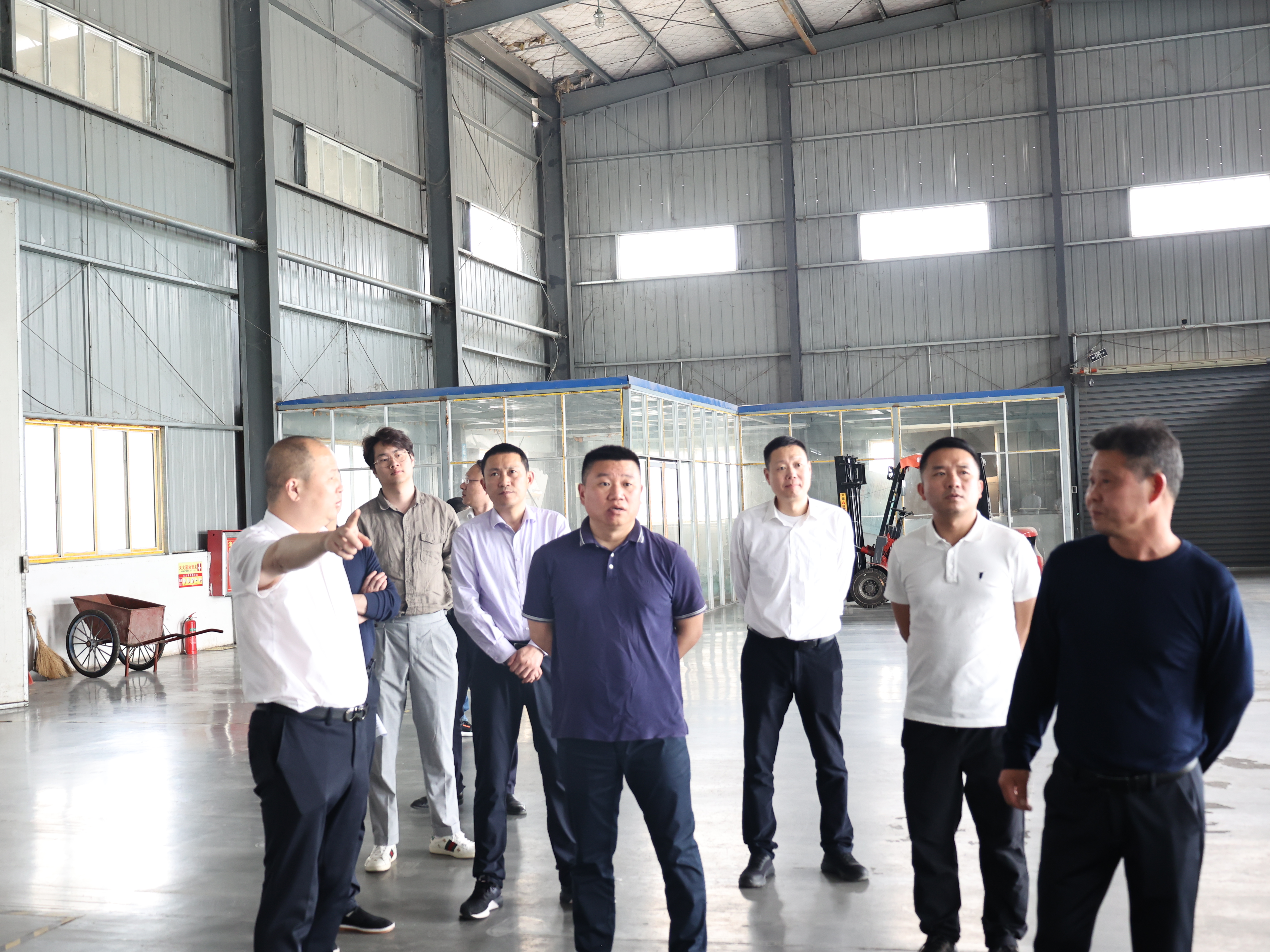 市國(guó)控集團(tuán)黨委書記、董事長(zhǎng)張志堅(jiān)率隊(duì)赴集團(tuán)重點(diǎn)農(nóng)業(yè)項(xiàng)目調(diào)研督導(dǎo)